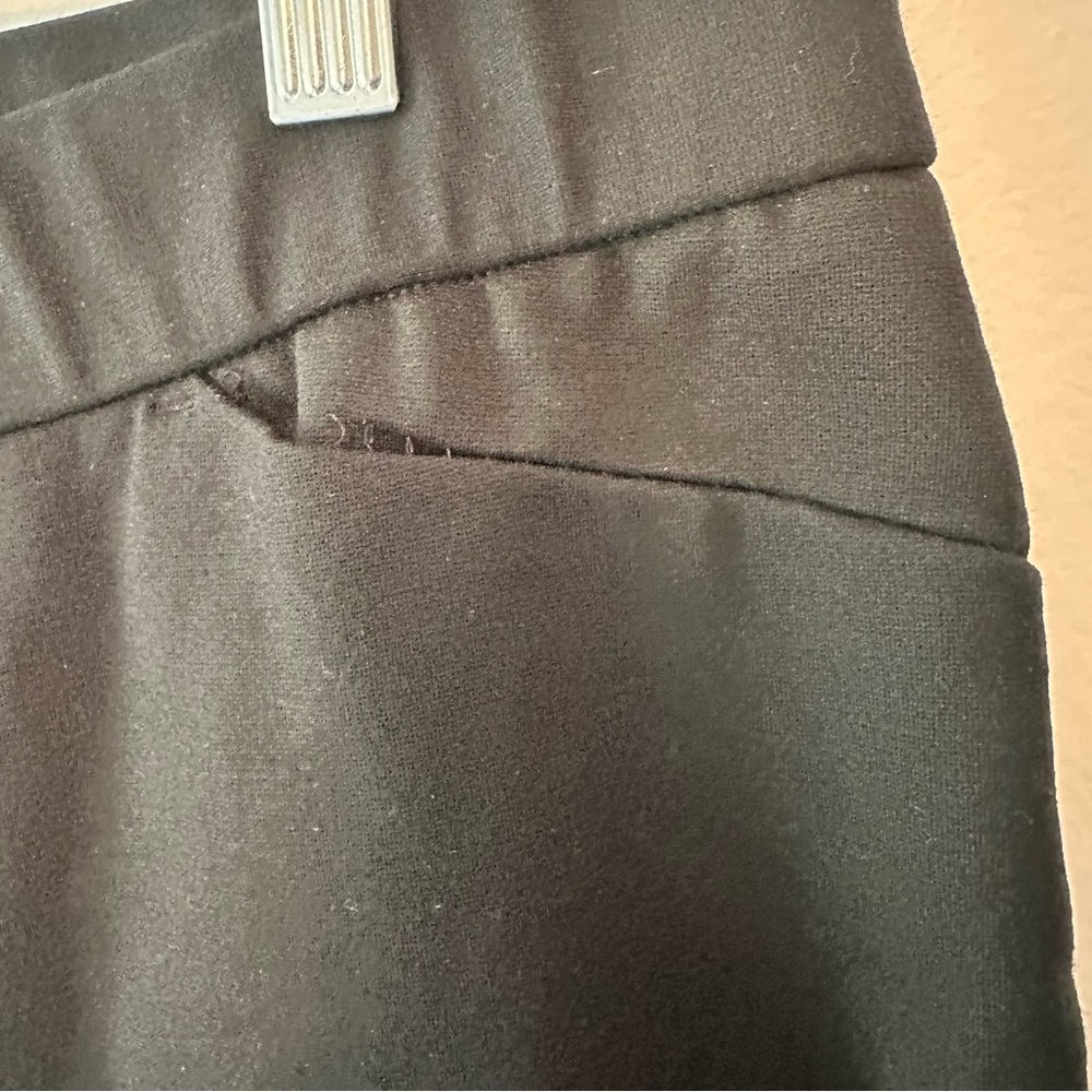 J. Jill Black Ponte Slim Leg Pants Medium - Picture 2 of 9